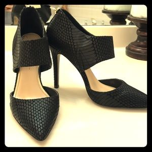 Jessica Simpson heels